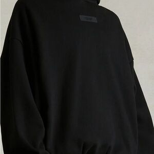 Essentials Fear of‎ God black men’s logo fleece hoodie medium